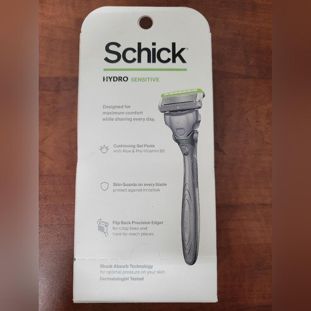 Schick Razor NIB - Picture 5 of 9